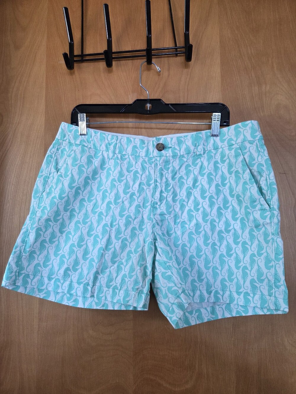 Womens Old Navy Teal Seahorse Print Shorts Sz 10